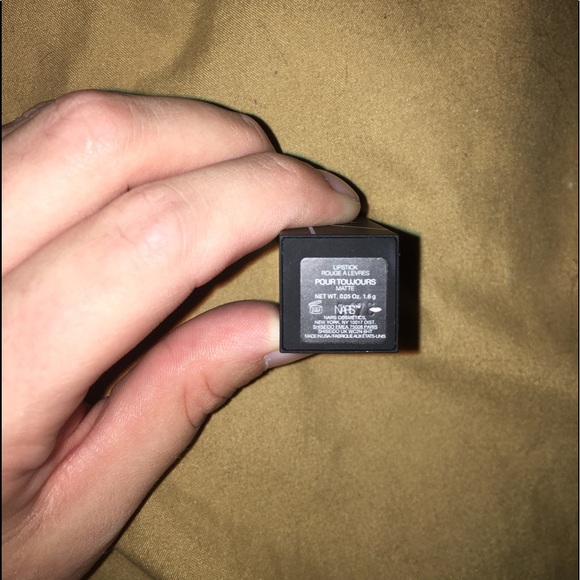NARS lipstick - Picture 3 of 4
